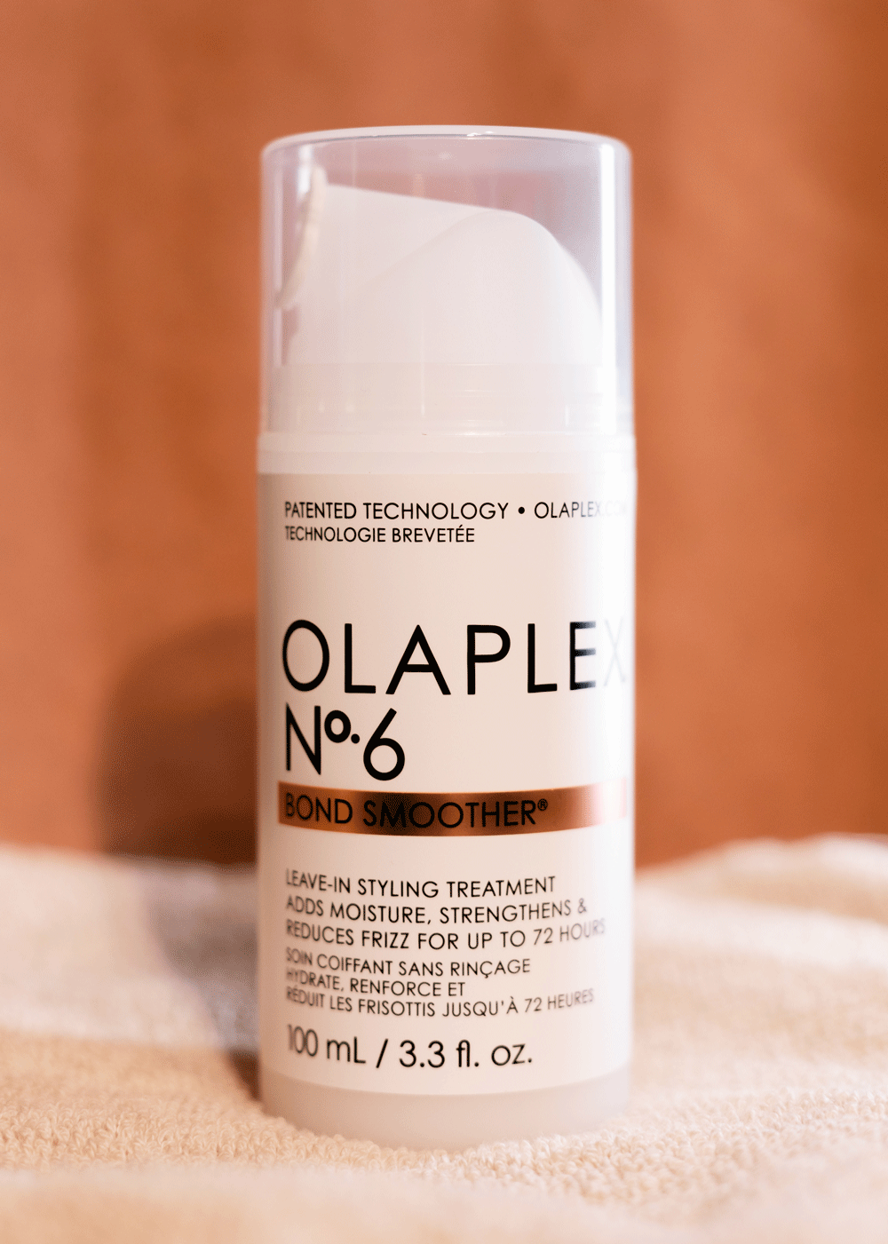 Olaplex No.6 Bond Smoother – leave-in krem som gir fukt, reduserer frizz og beskytter håret i opptil 72 timer.